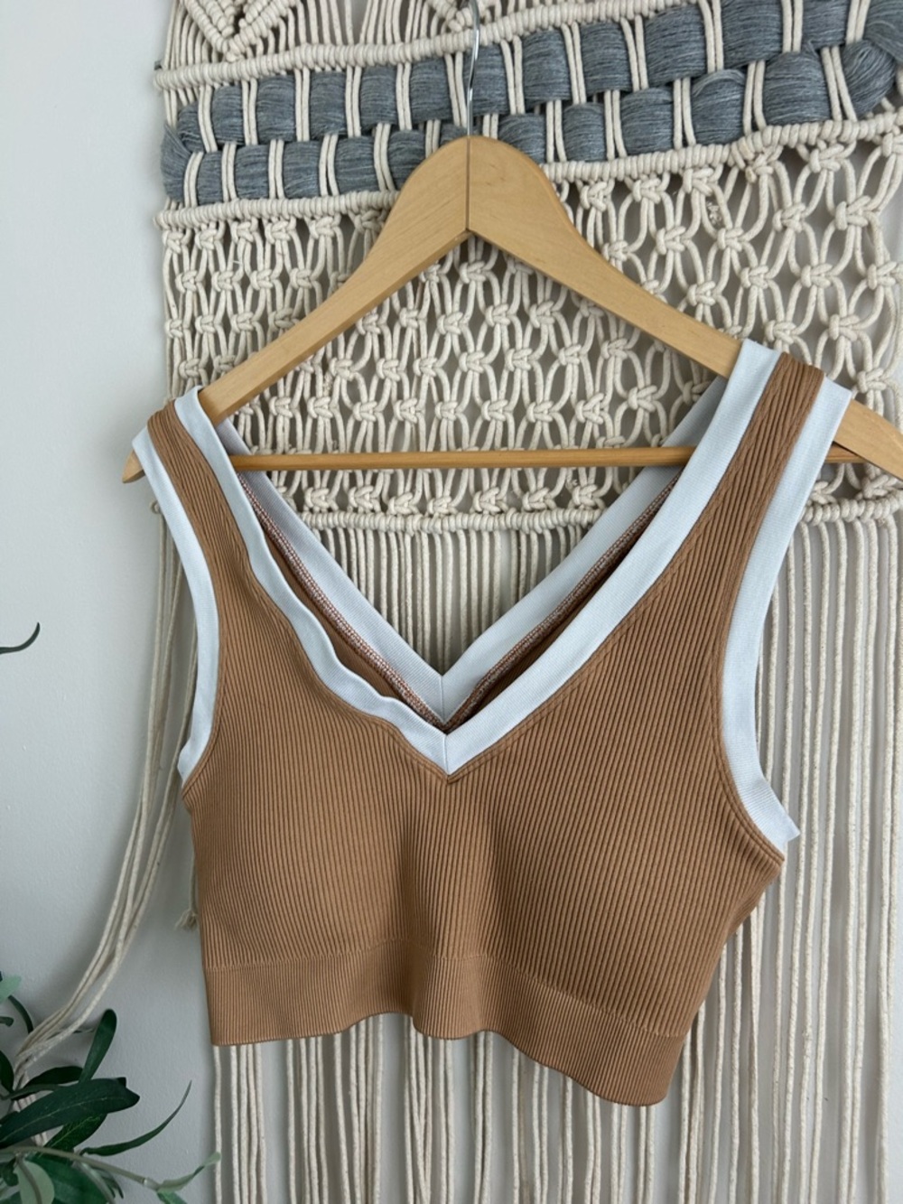 Aerie Ribbed V-Neck Cropped Tank